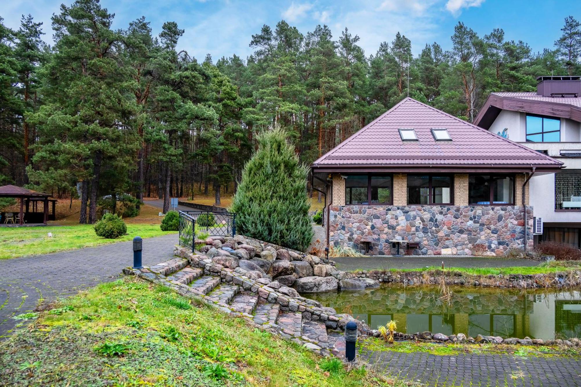 Park Villa Hotel VNO Exterior foto